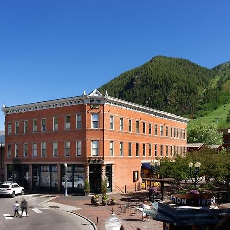 Independence Square 300, Nice Hotel Room With Great Views, Location & Rooftop Hot Tub! Aspen Bagian luar foto